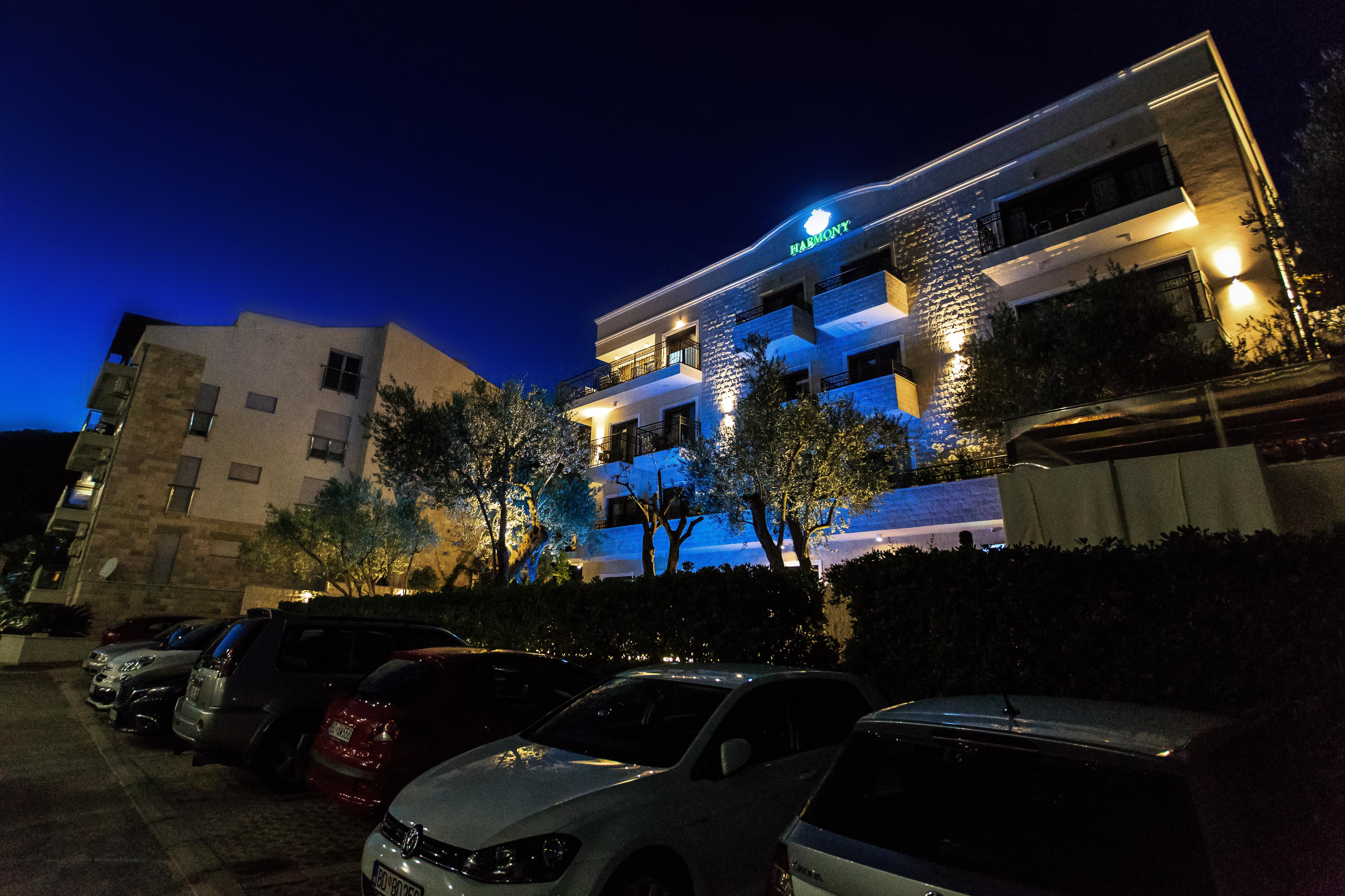 Hotel Harmony By Aycon Petrovac 外观 照片
